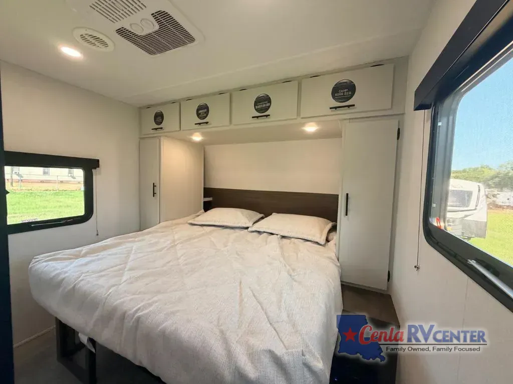 2027 Forest River Tracer 286RL, Photos photo 13