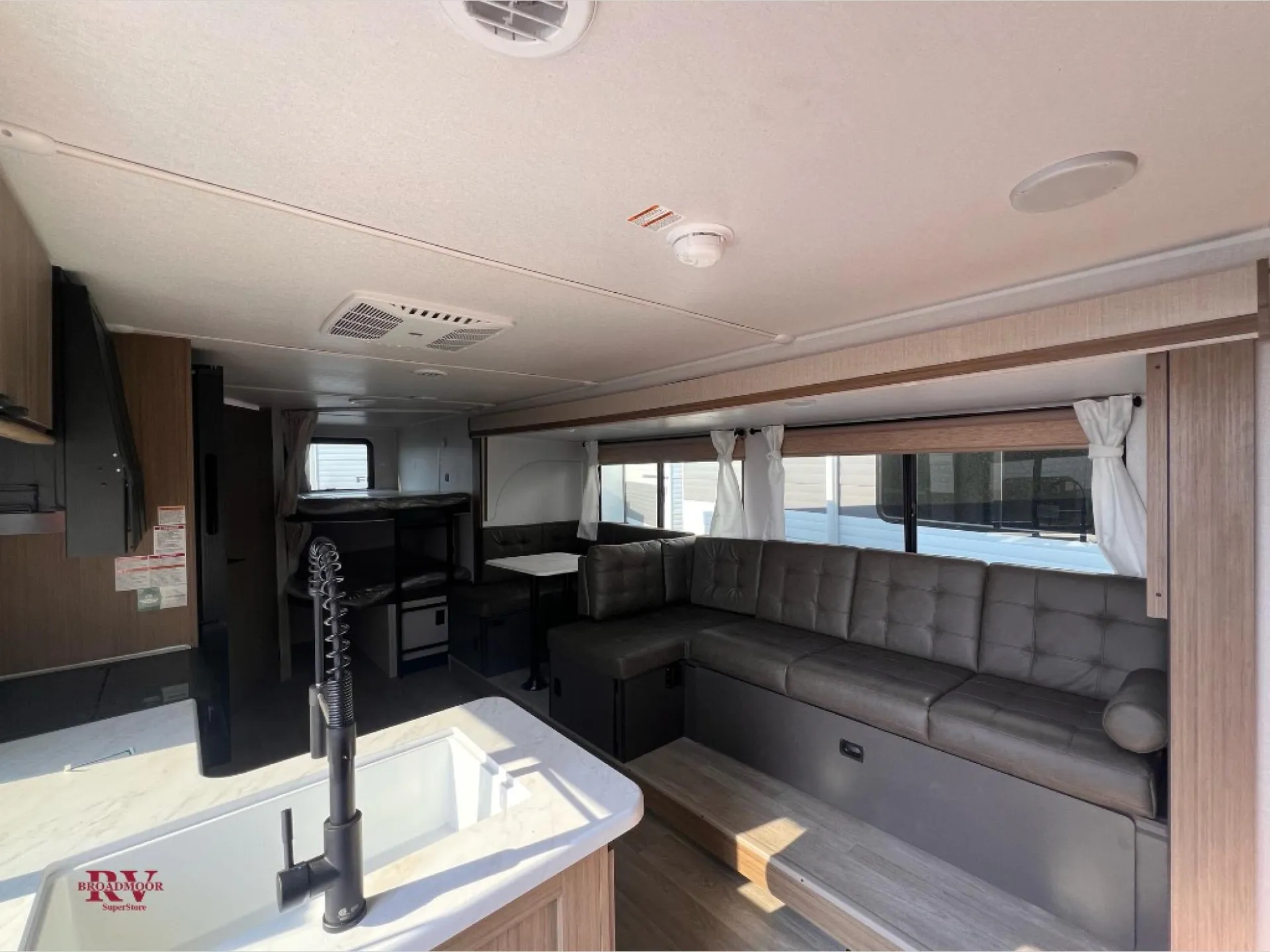 2026 Forest River Salem Cruise Lite 263BHXL — Photo 7