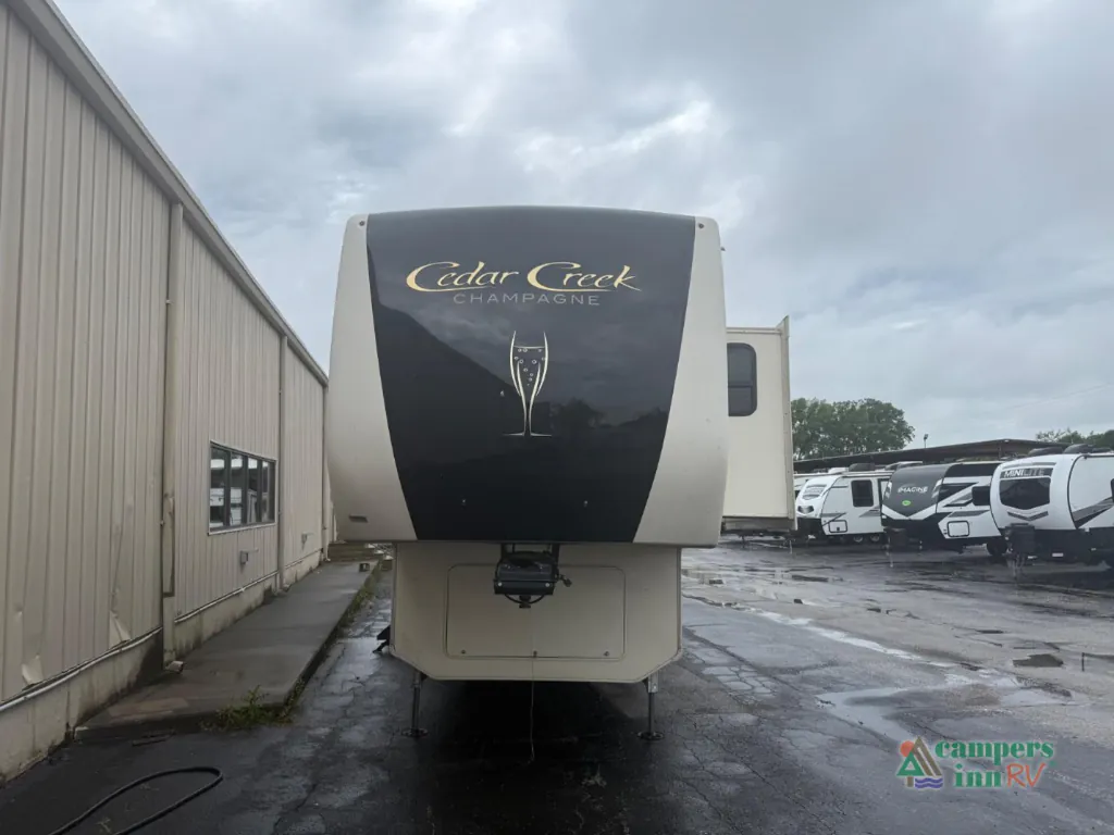 2020 Forest River Cedar Creek Champagne Edition 38EL, Photos photo 6