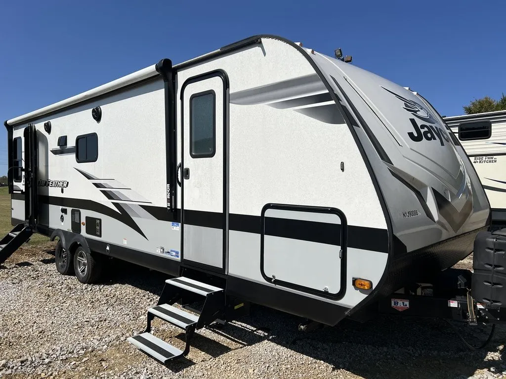 2022 Jayco Jay Feather 26RL - Photo 2