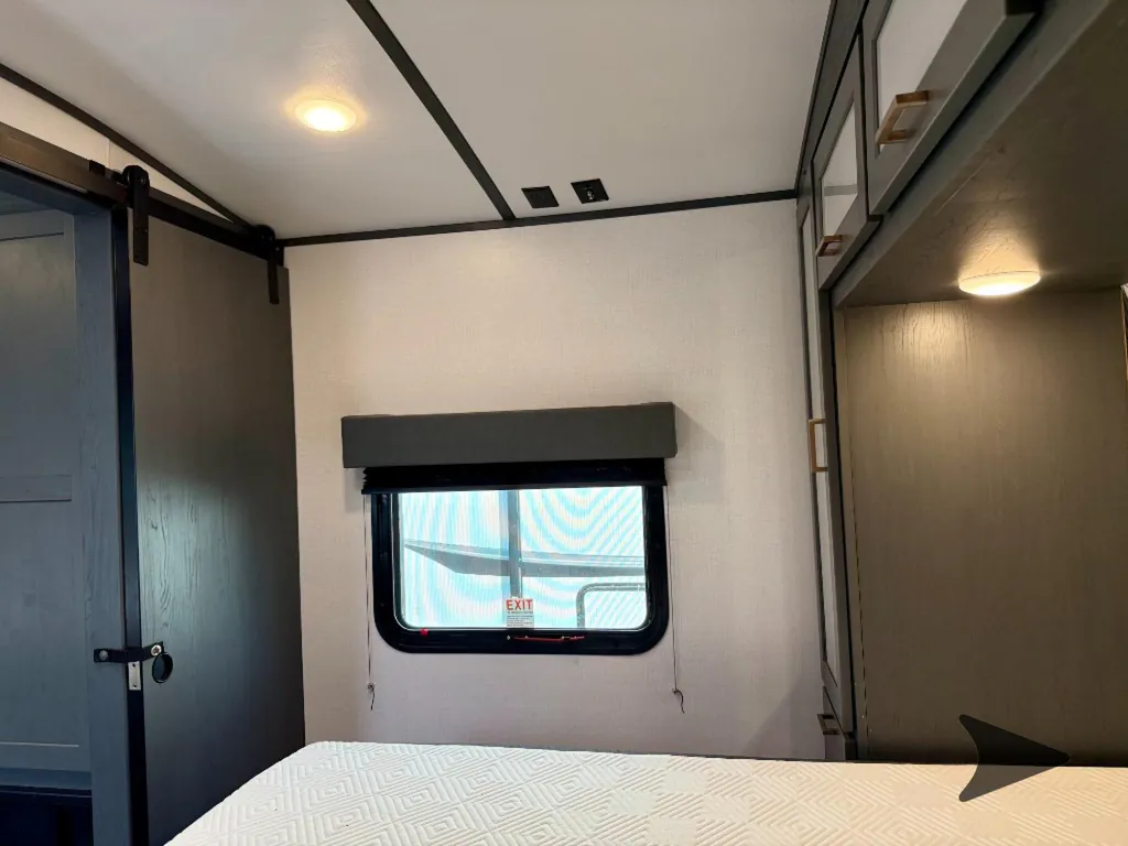2024 Keystone Bullet 290BHSWE, Photos photo 65