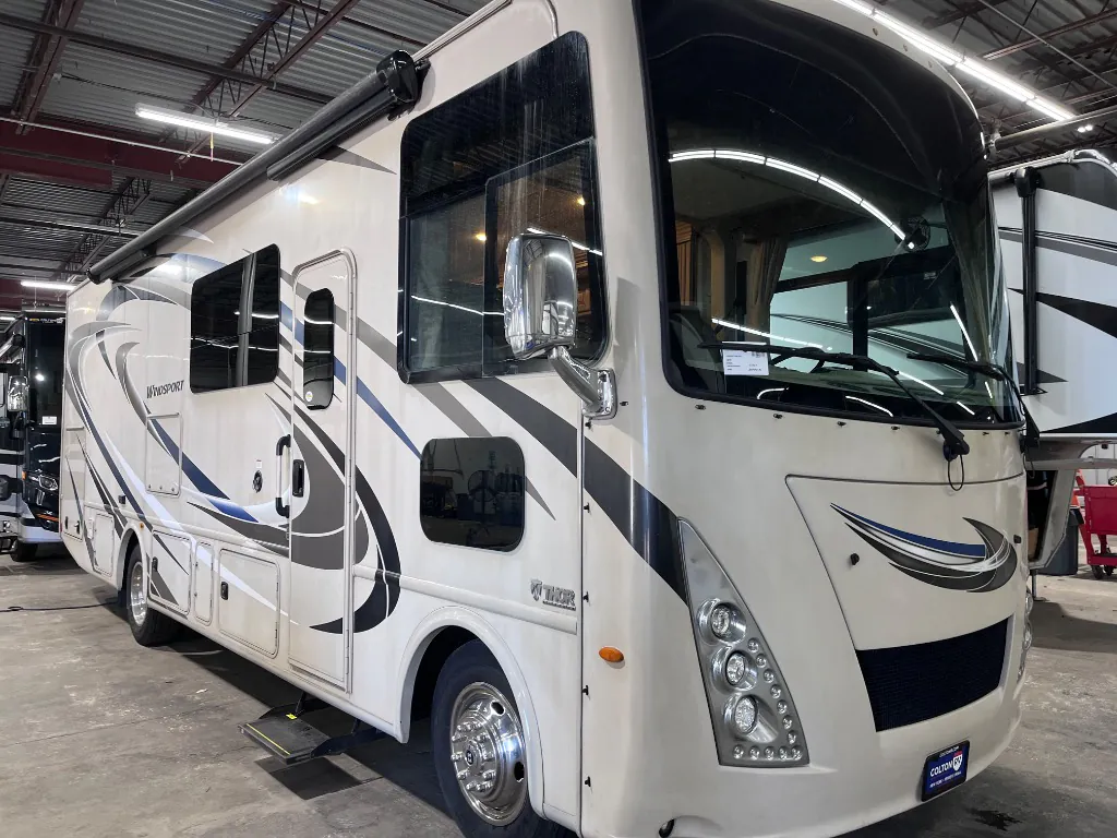 2019 Thor Motor Coach Windsport 29M - Photo 2