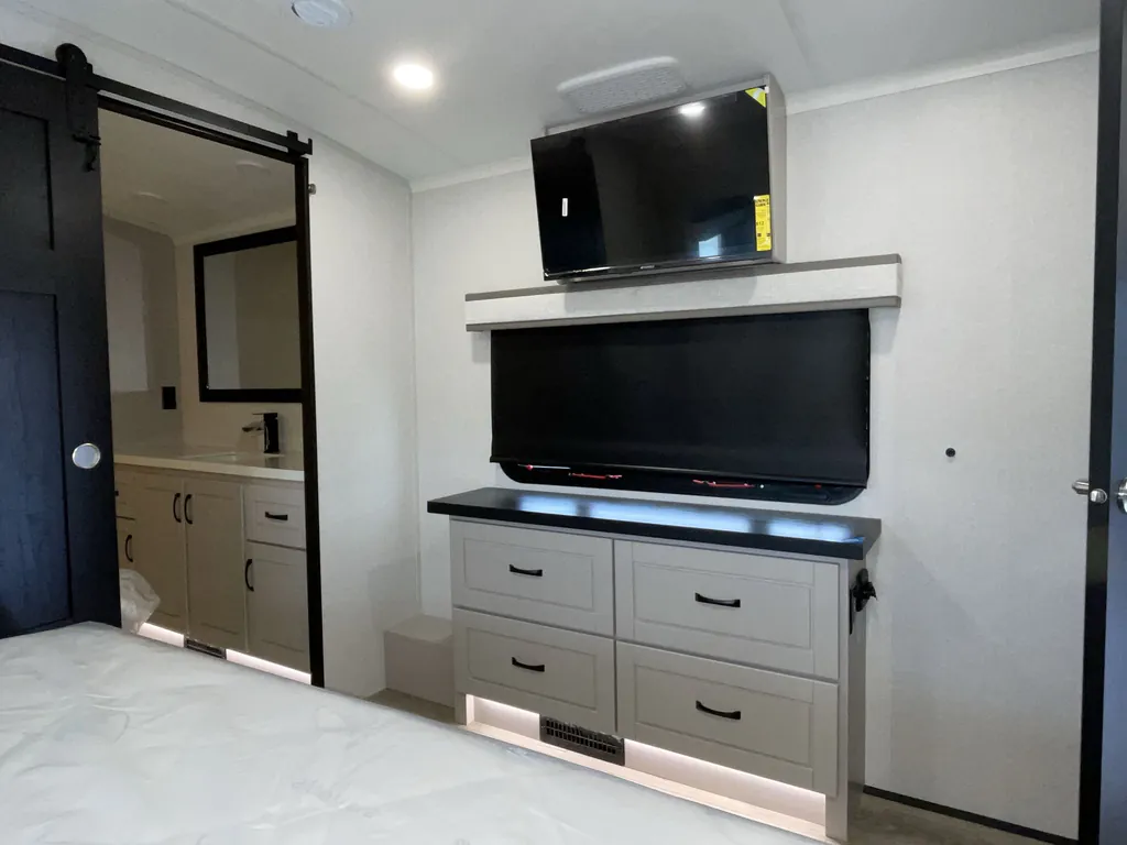 2026 Jayco North Point 387FBTS, Photos photo 14