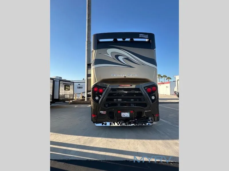 2019 Newmar Dutch Star Used    4018 - Photo 4