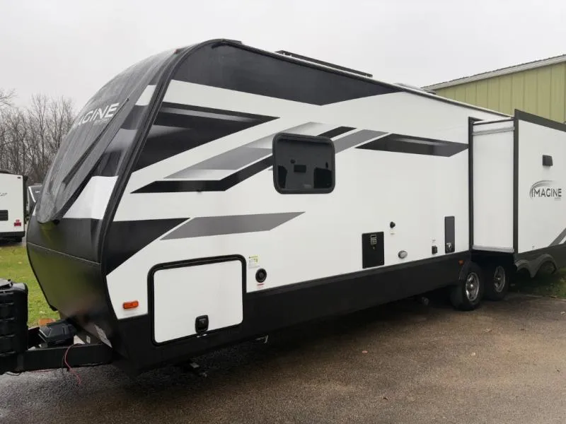 2022 Grand Design Imagine 2970RL - Photo 3