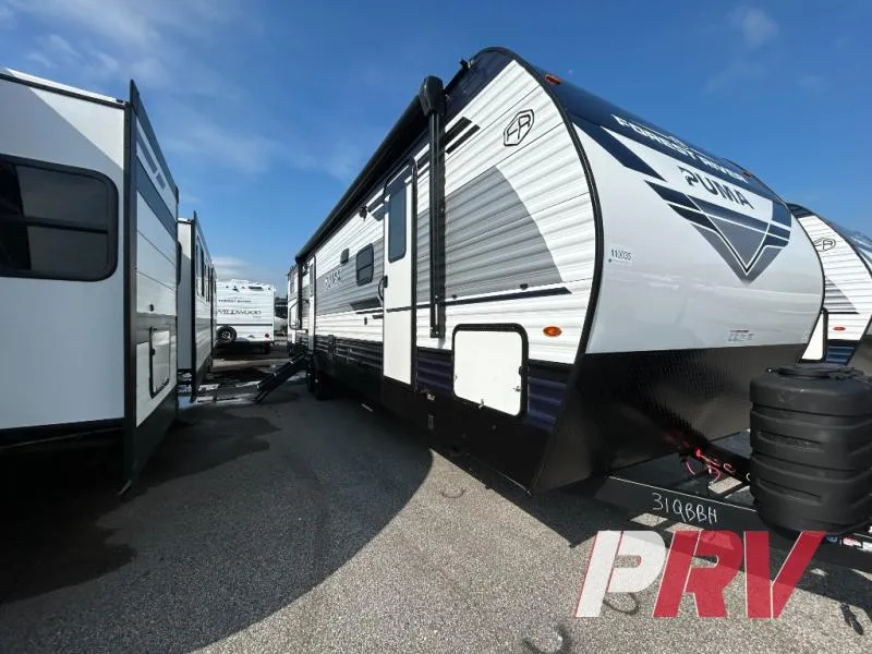 2027 Palomino Puma 31QBBH - Photo 2