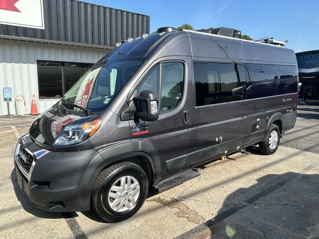 2021 Thor Motor Coach Tellaro 20LT - Photo 4