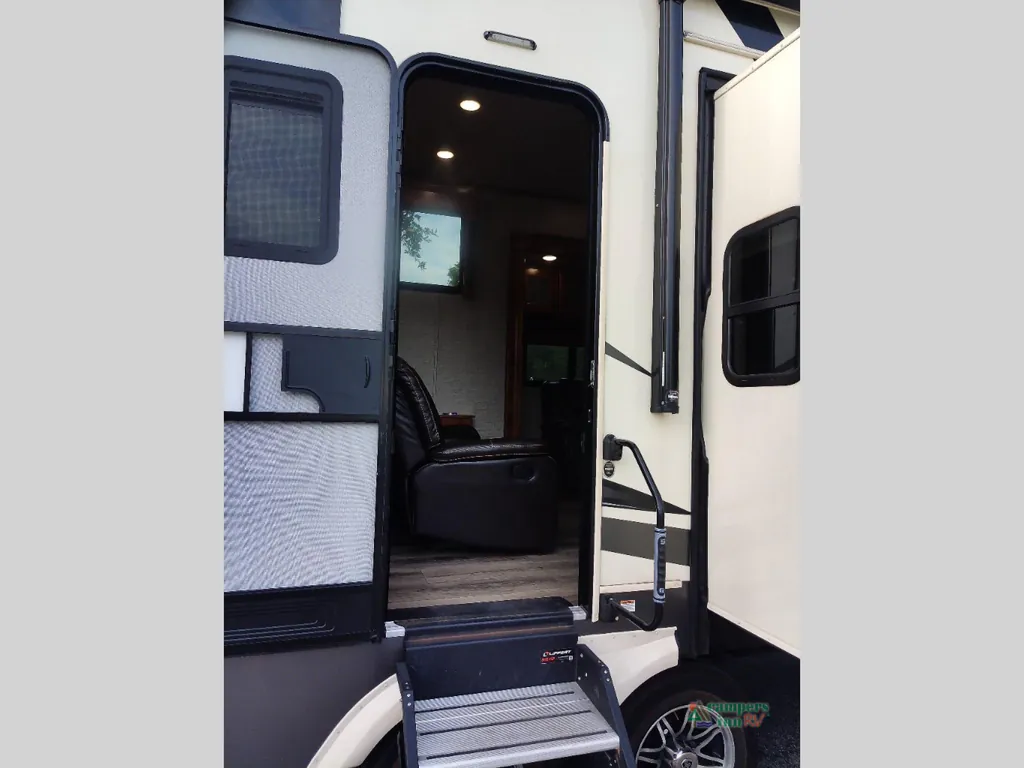 2022 VanLeigh RV Vilano 394RK, Photos photo 29