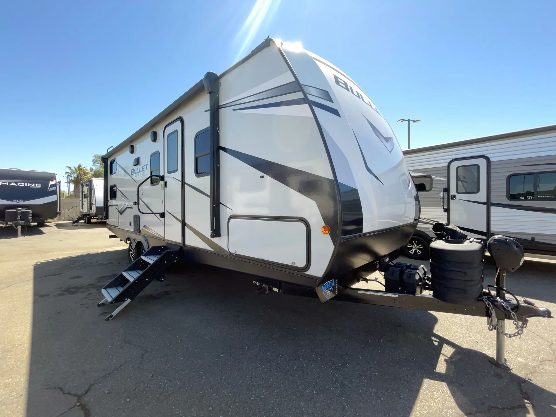 2024 Keystone Bullet 243BHSWE - Photo 2