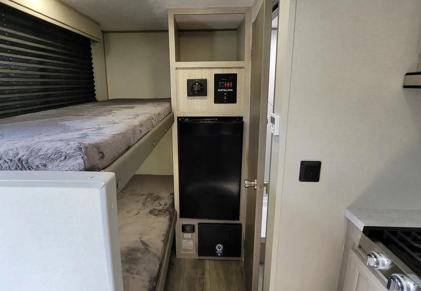 2026 Coachmen Catalina Summit Series 7 134BHX - Photo 4
