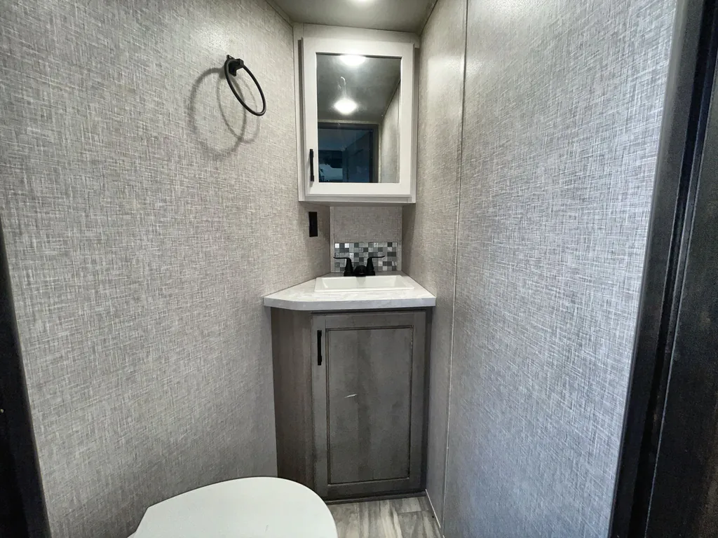 2024 Jayco Seismic Luxury Series 4113, Photos photo 18
