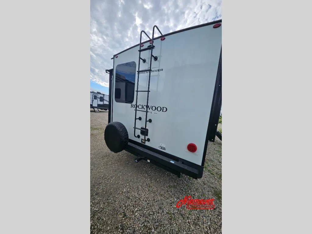 2026 Forest River Rockwood Mini Lite 2519S - Photo 4