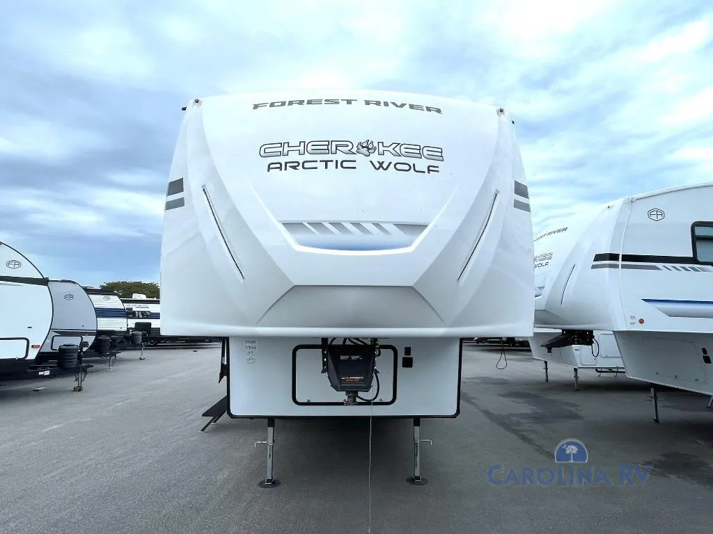 2025 Forest River Cherokee Arctic Wolf 27SGS - Photo 3