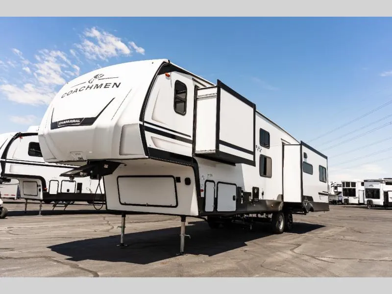 2027 Forest River RV CHAPARRAL 30BHS - Photo 4