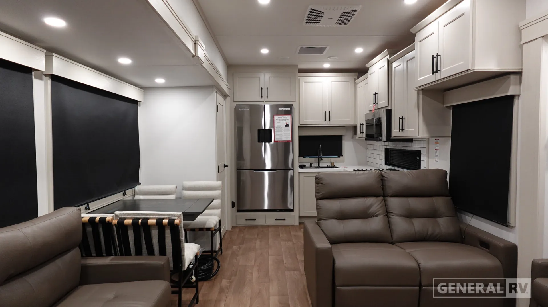 2026 Grand Design Solitude 417KB - Photo 3