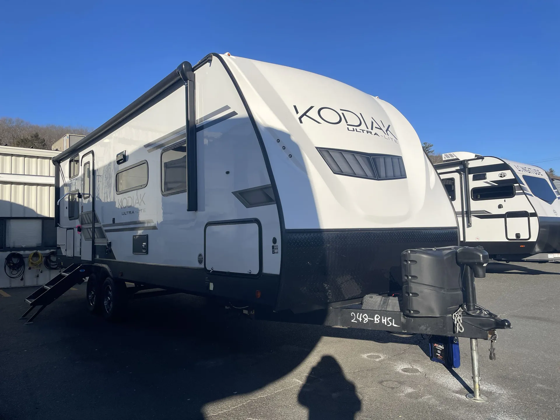 2022 Dutchmen Kodiak Ultra-Lite 248BHSL - Photo 2