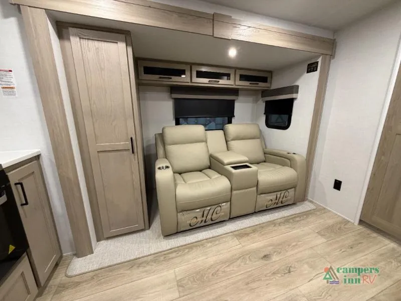 2026 Forest River Rockwood Mini Lite 2515S - Photo 3