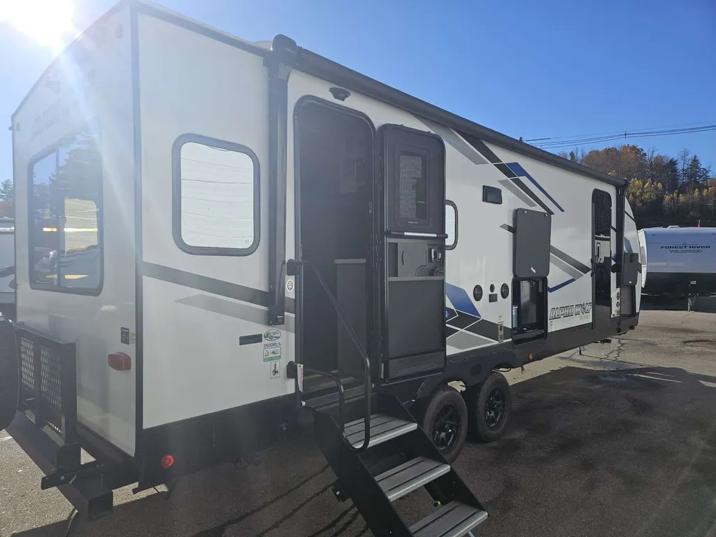 2024 Forest River Cherokee Alpha Wolf 2500RL, Photos photo 5