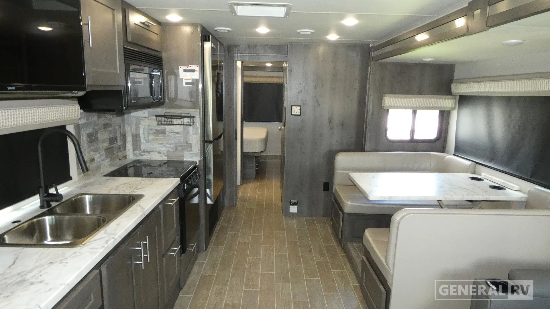 2021 Forest River Georgetown 3 Series GT3 32A3 - Photo 3