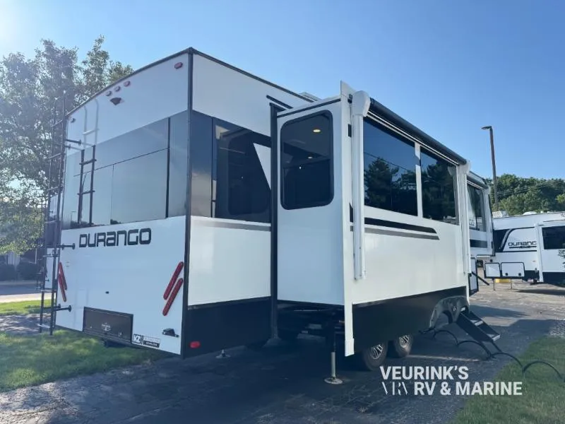 2027 KZ Durango 301RLT - Photo 4