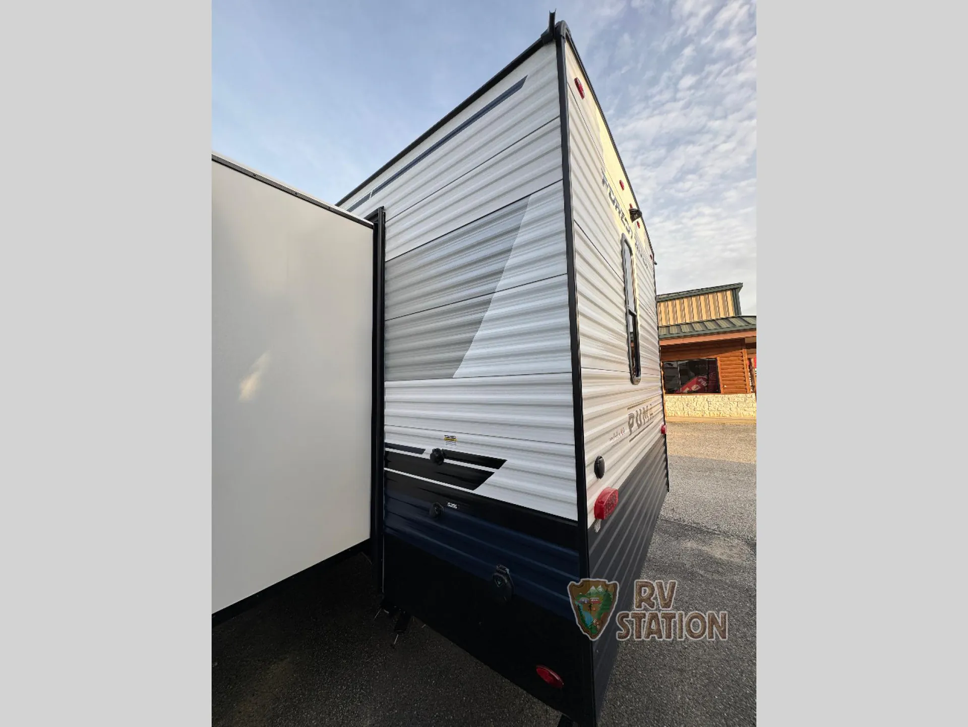 2026 Forest River Puma Vista 39DBT — Photo 5