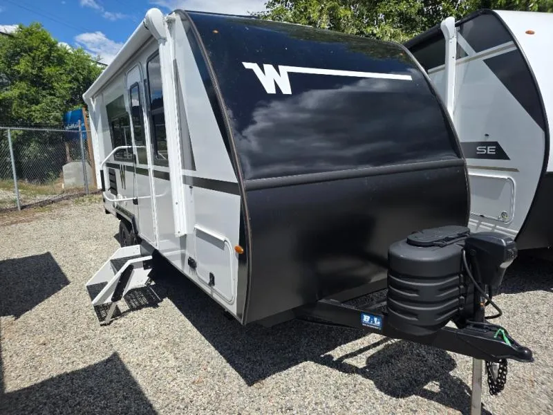 2026 Winnebago Micro Minnie 2108DS - Photo 2