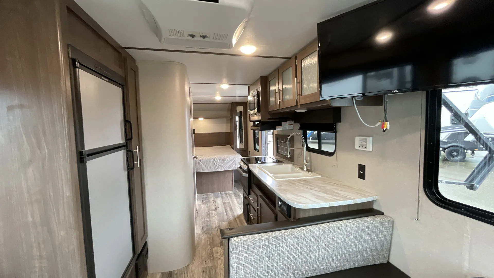 2020 Keystone Hideout LHS 20LHSWE — living area main