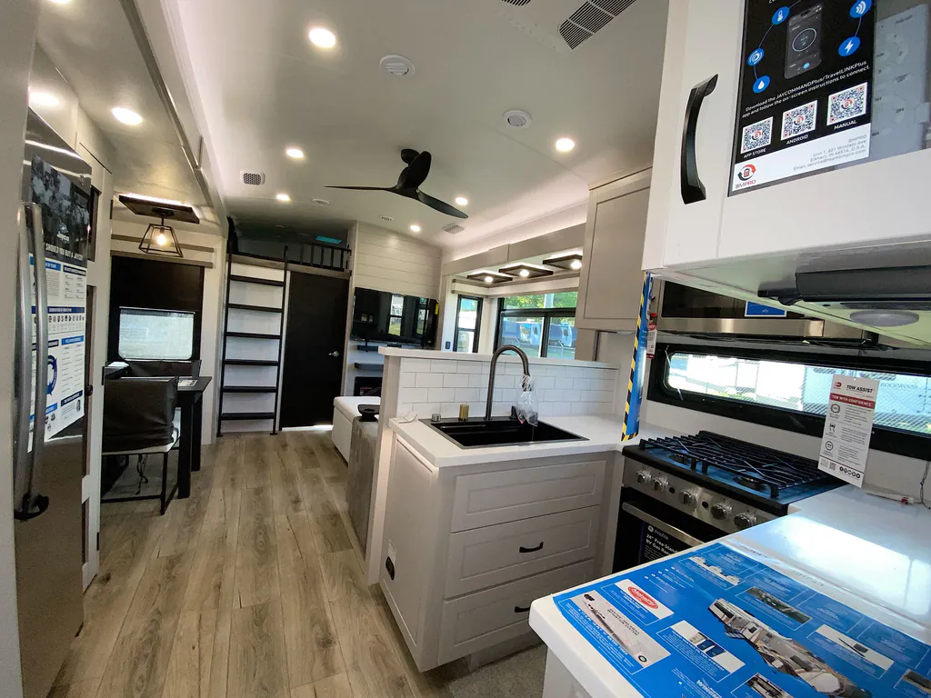 2026 Jayco North Point 395DSDB, Photos photo 25