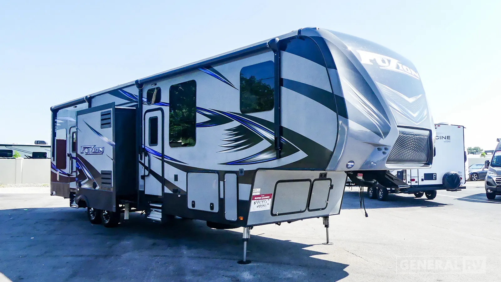 2016 Keystone Fuzion 345 - Photo 2