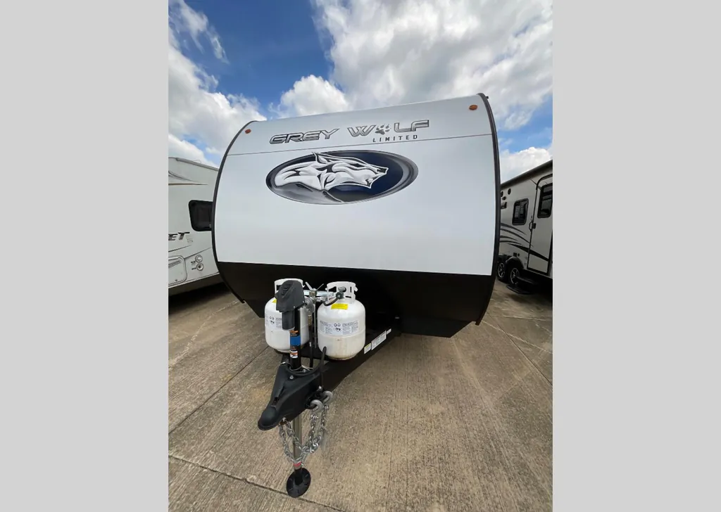 2024 Forest River Cherokee Grey Wolf 27DBH, Photos photo 5