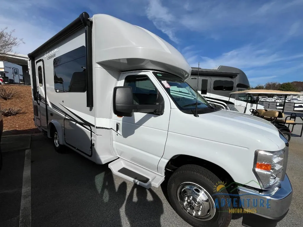 2026 Gulf Stream RV BT Cruiser 5210 - Photo 4