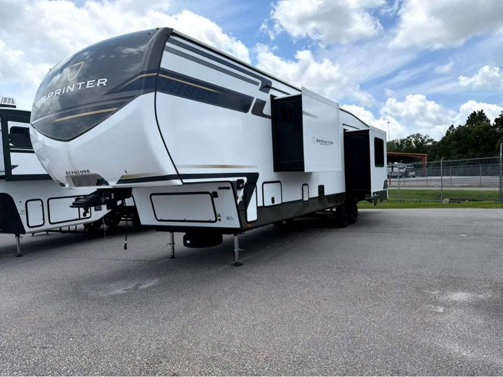 2026 Keystone Sprinter 3840LRK - Photo 4