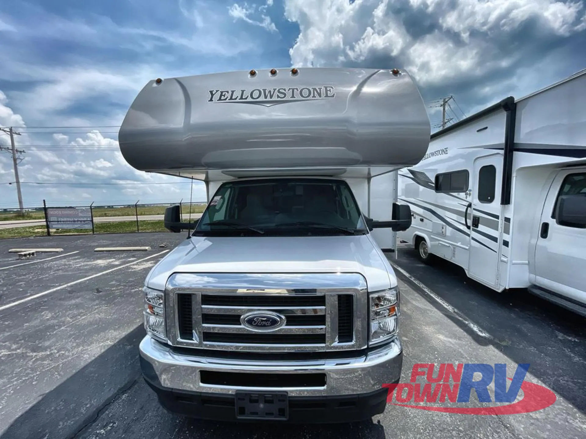 2026 Gulf Stream Yellowstone Y6314 - Photo 4