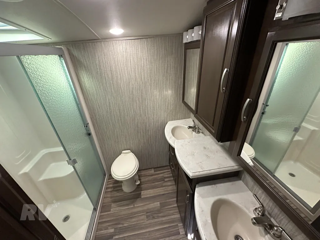 2017 Forest River Cardinal 3456RL, Photos photo 24