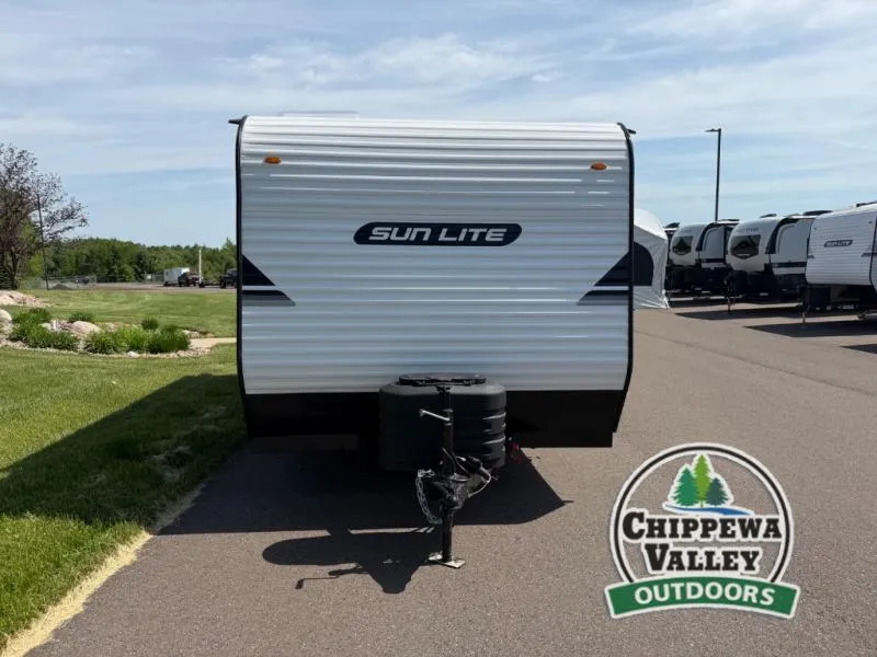 2026 Sunset Park RV Sun Lite 18THX - Photo 2