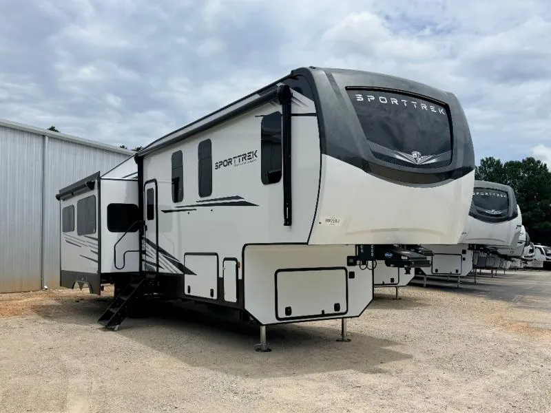 2026 Venture RV SportTrek Touring Edition 354VBH - Main photo