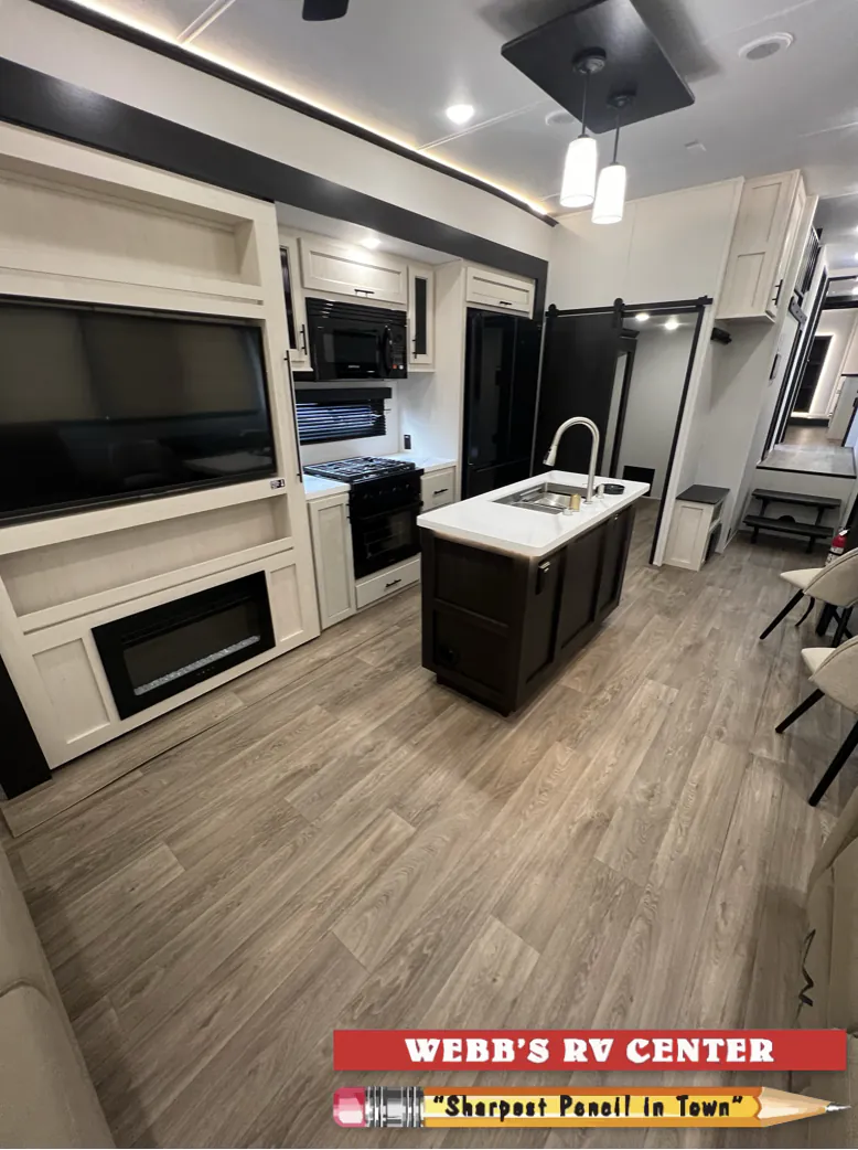 2027 Forest River Sabre 36FLX, Photos photo 15