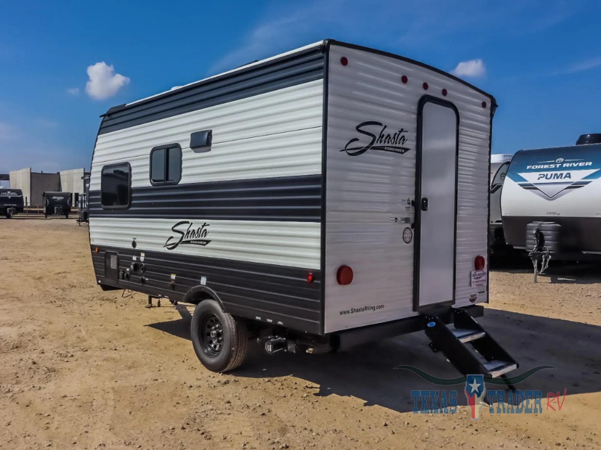 2026 Shasta RVs Compact 17DB - Photo 4