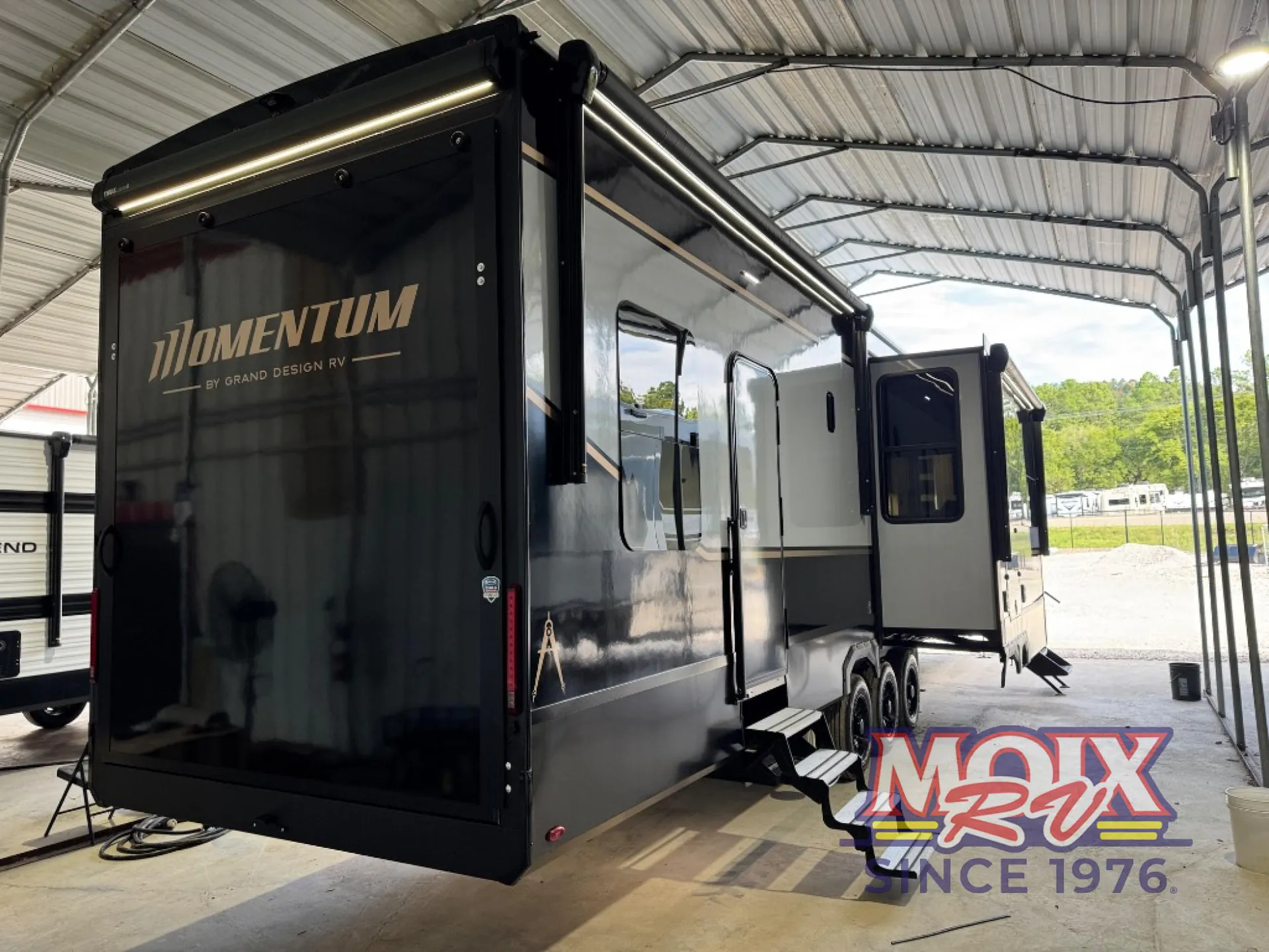 2027 Grand Design Momentum 395MT - Photo 3
