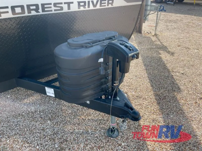 2026 Forest River Cherokee Grey Wolf Black Label 18RRBL - Photo 3