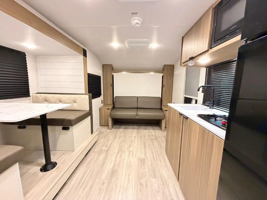 2027 Forest River Wildwood FSX 178BH, Photos photo 11