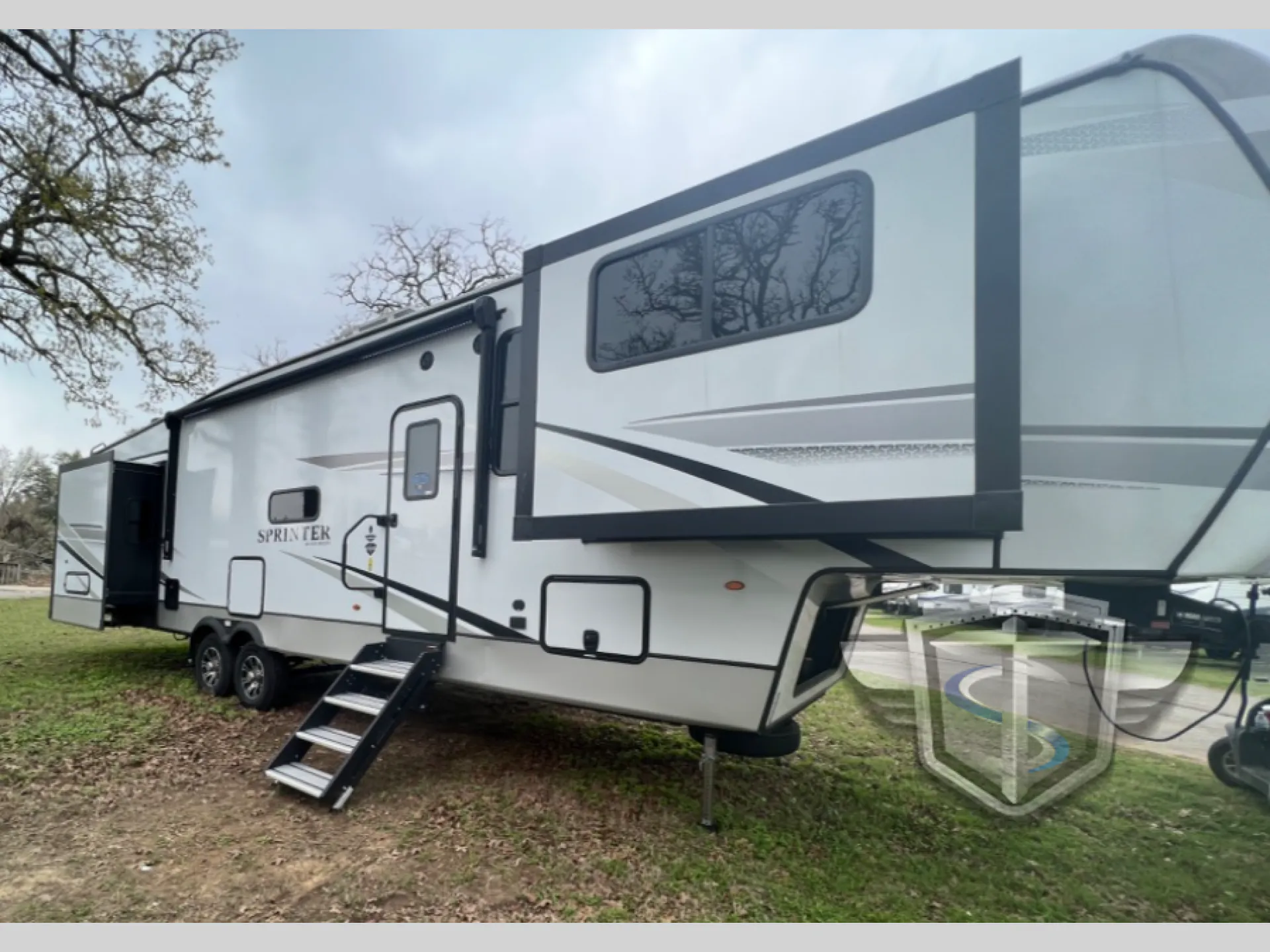 2023 Keystone Sprinter Limited 3670FLS - Photo 2