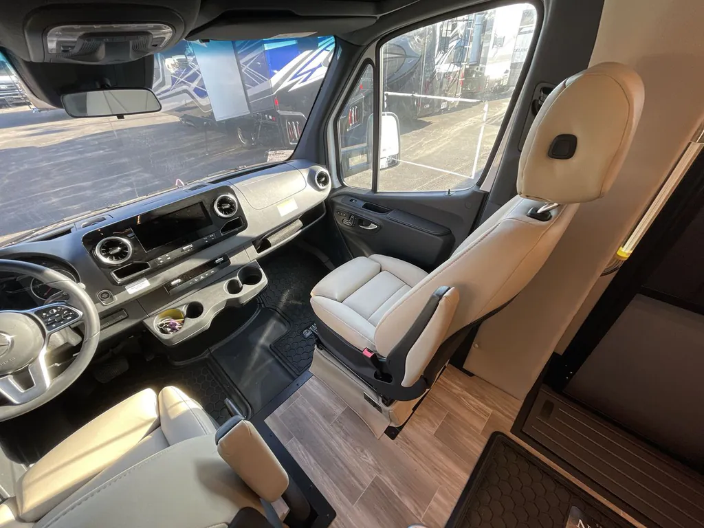 2026 Tiffin Wayfarer 25 XRW, Photos photo 34