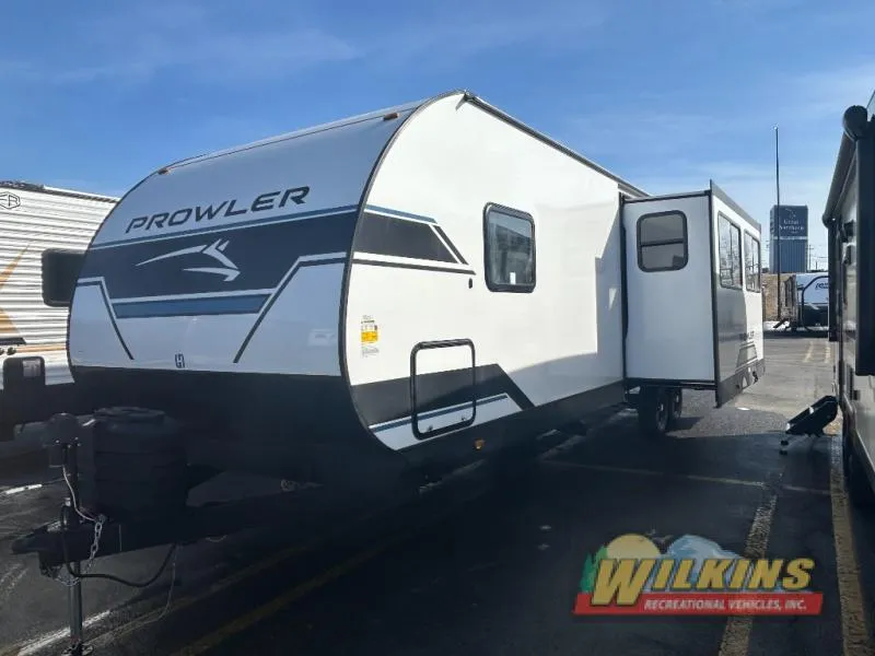 2025 Heartland Prowler 3211BH - Photo 4