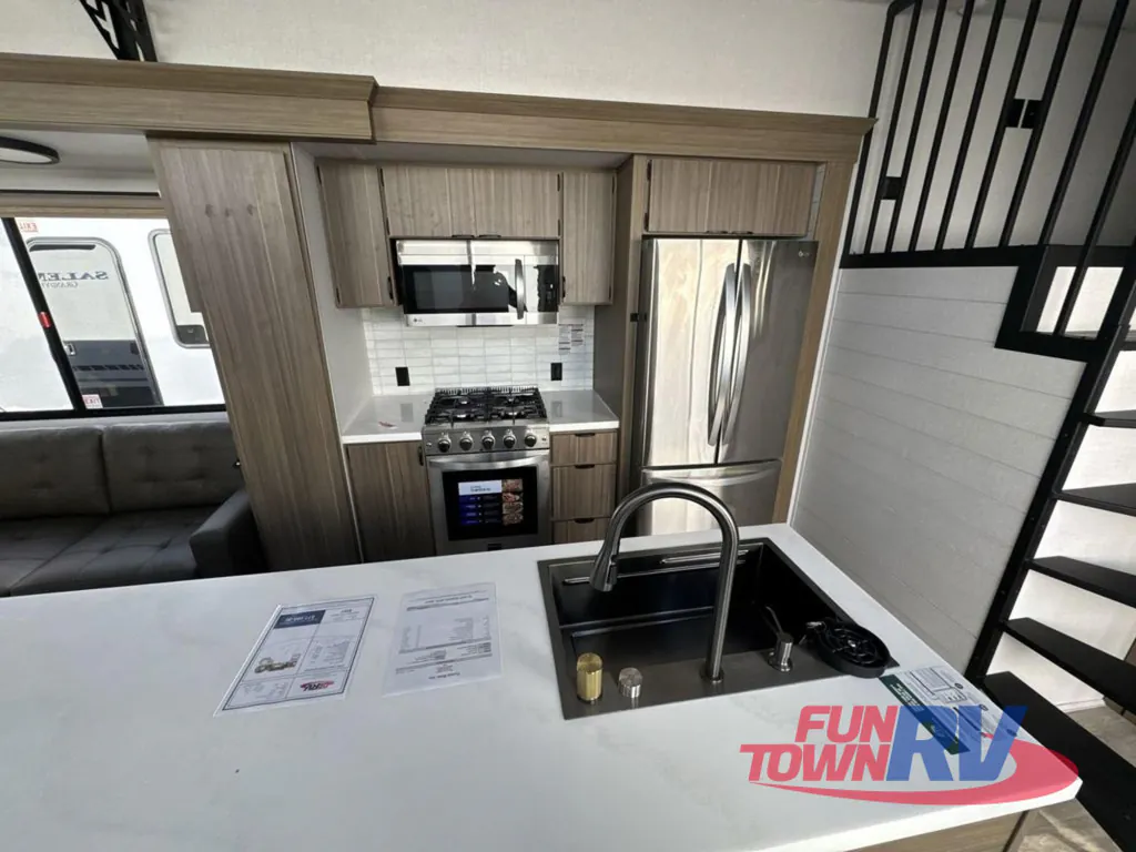 2026 Forest River Salem Grand Villa 42ZEN, Photos photo 13