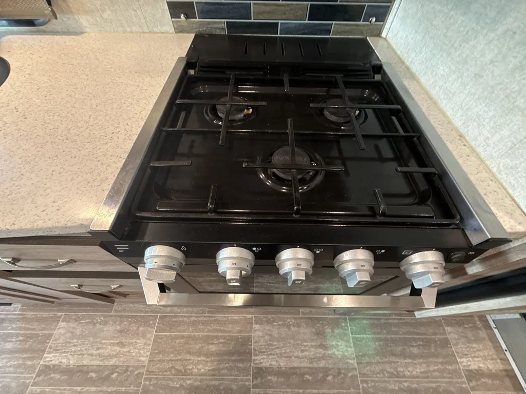2019 Forest River Sunseeker 3050S, Photos photo 10