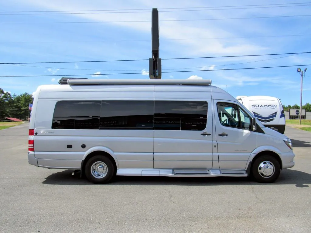 2018 Coachmen Galleria 24FL - Photo 2