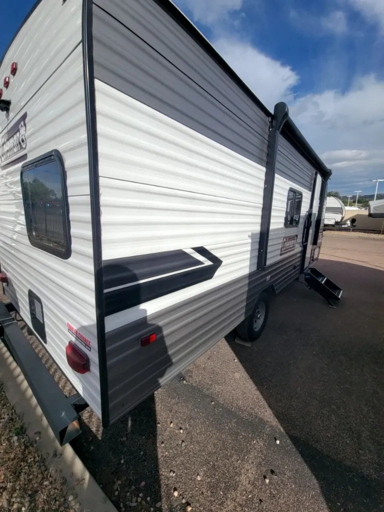 2024 Dutchmen Coleman Lantern LT 18BH, Photos photo 7