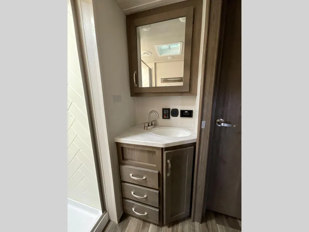 2023 Keystone Cougar Sport 2700BH, Photos photo 18