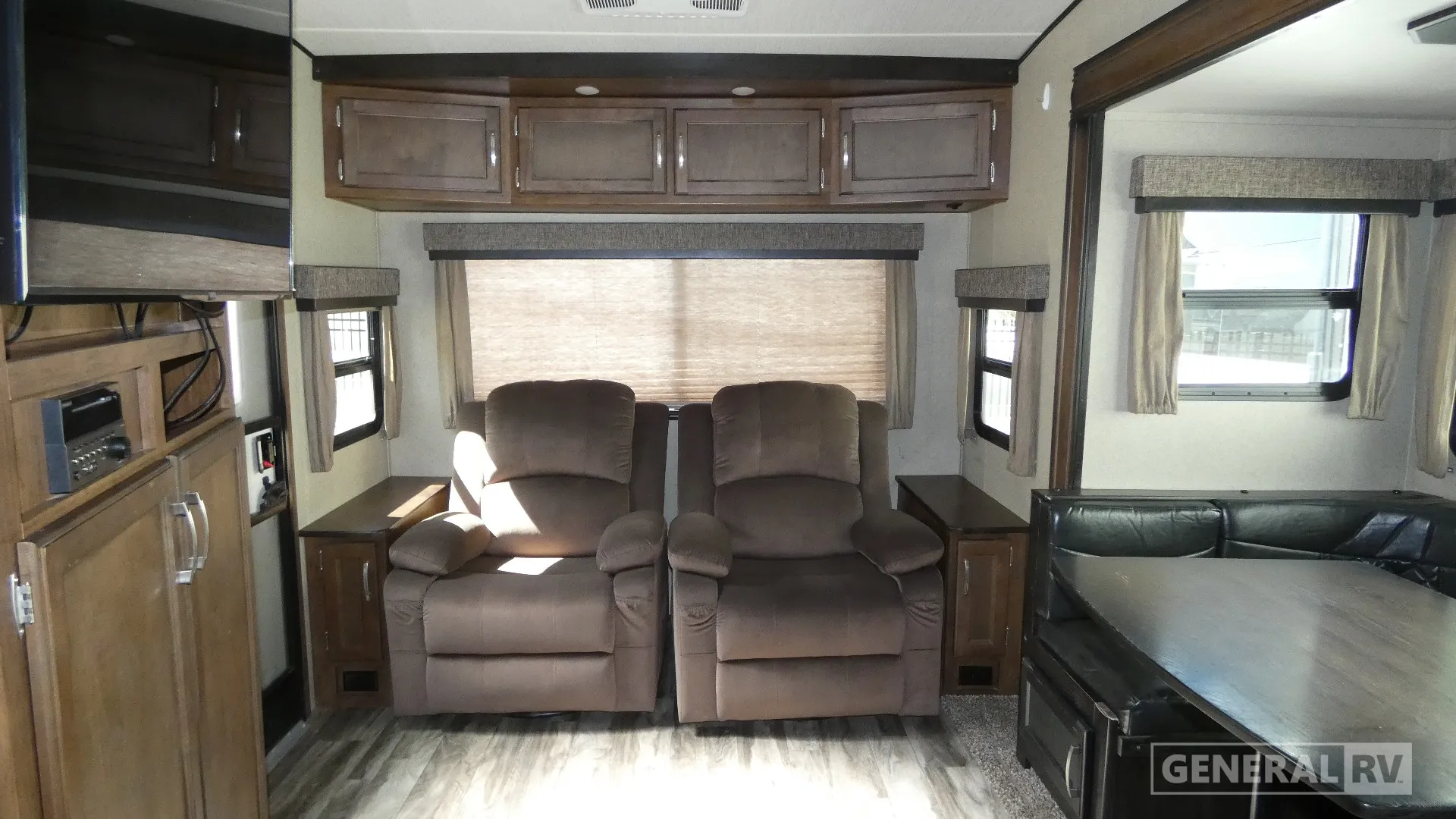 2019 Grand Design Reflection 150 Series 230RL - Photo 3